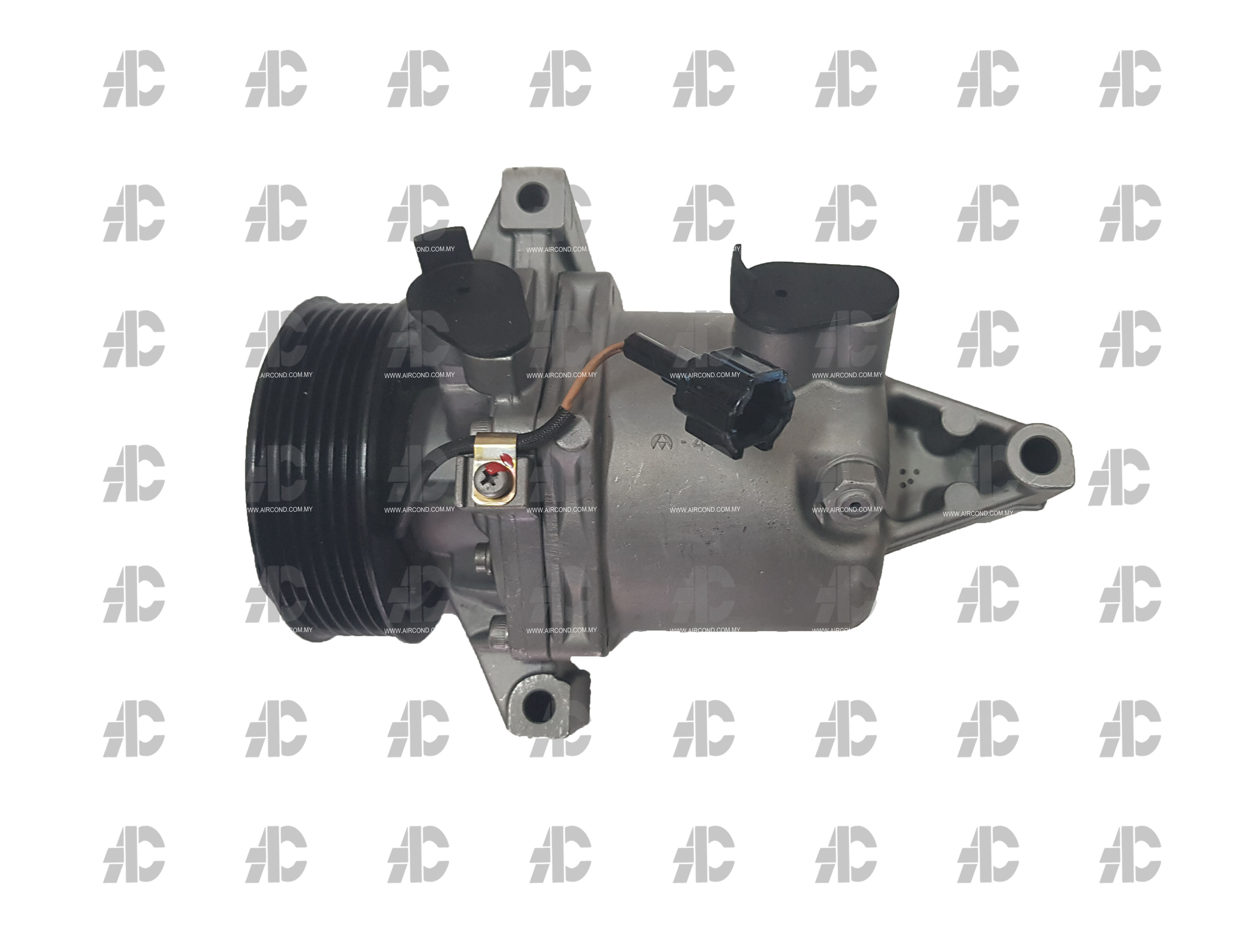 NISSAN ALMERA RECOND COMPRESSOR
